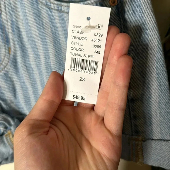 Pacsun Striped Mom Jean Shorts NWT - Picture 3 of 4